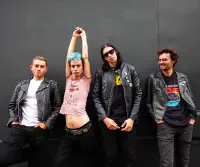 EFFELO & LES EXTRATERRESTRES